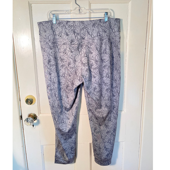 Crane Yoga Pants Leggings XL Gray w Floral Design - Picture 2 of 5